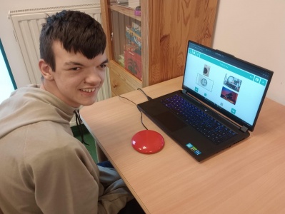 Rehabilitacji mowy i komunikacji alternatywnej 9.jpg